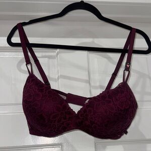 NWT Victorias Secret Sexy Padded without Underwire Lace Burgundy Bra